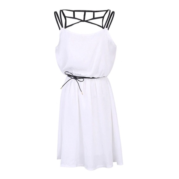 💥 SALE Strappy Caged Chiffon Tie Waist Dress - Picture 2 of 2